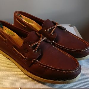 Sperry Topsider